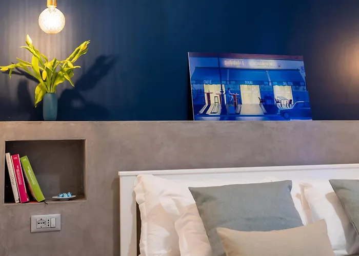 Brevi Design * Rom