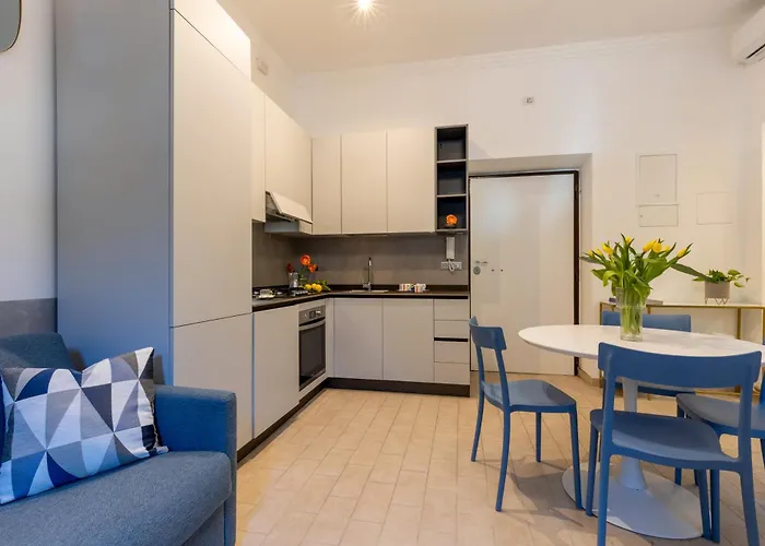 Brevi Design Apartment Rom